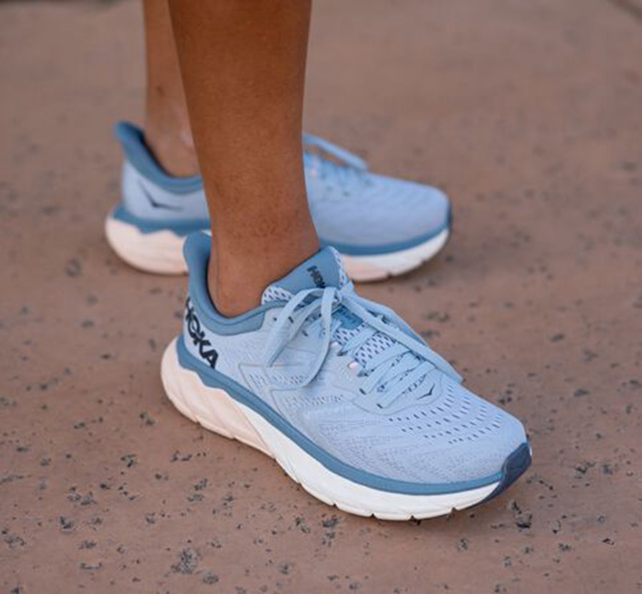 Hoka One One Koşu Ayakkabısı Kadın Mavi - Arahi 5 - JC0217543